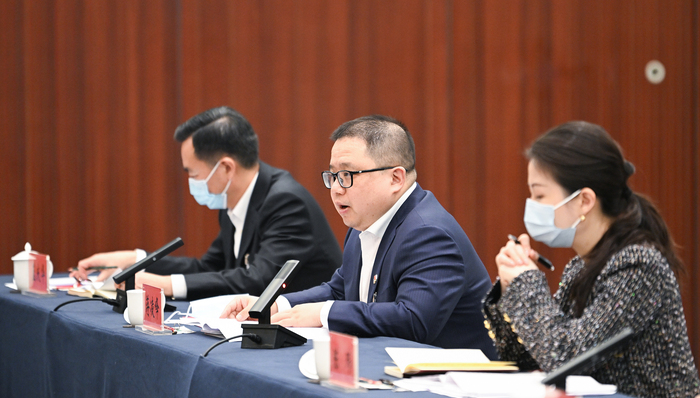 蒋仁生之子蒋凌峰接班智飞生物总裁，这家疫苗巨头要进入新时代了吗？