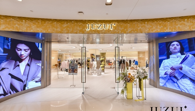 女装玖姿搞转型，也从去纽约走秀开始