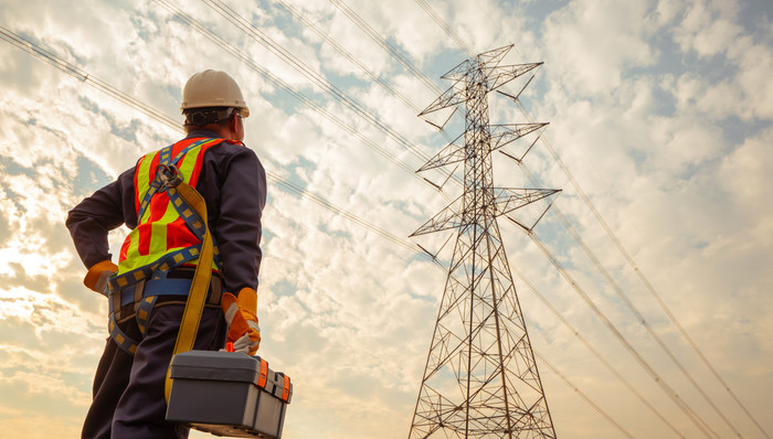 盘前机会前瞻|国家电网最新发声！将加快各级电网建设，这几家公司在智能电网建设和输配电领域深度布局（附概念股）
