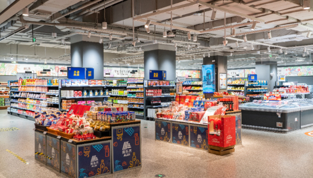 入主永辉超市，名创优品市值暴跌百亿港元，线下商超困局何解？