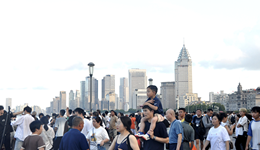 政治局罕见加开经济主题会议，为增量政策出台铺路