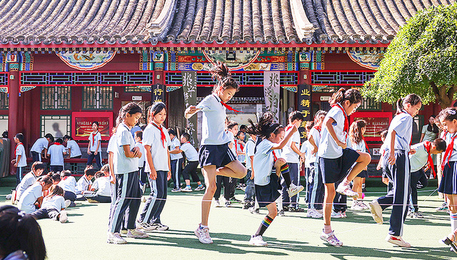 直通部委丨商务部敦促美方尽快取消全部对华加征关税 外交部提醒中国公民近期暂不前往黎巴嫩