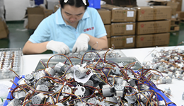 需求不足叠加高温多雨，1-8月工业利润同比增速回落至0.5%