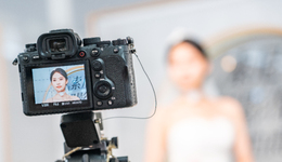 当代年轻人，用AI实现婚纱照自由