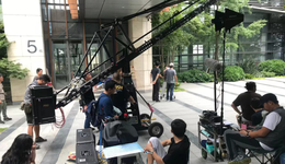 告别热钱，电影人玩命找钱