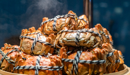 晚熟&漲價，今秋的第一口大閘蟹如何吃出性價比？