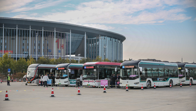 进博会,上海市交通委,停车,国家会展中心,出租车,巴士,交通保障,倒计时30天