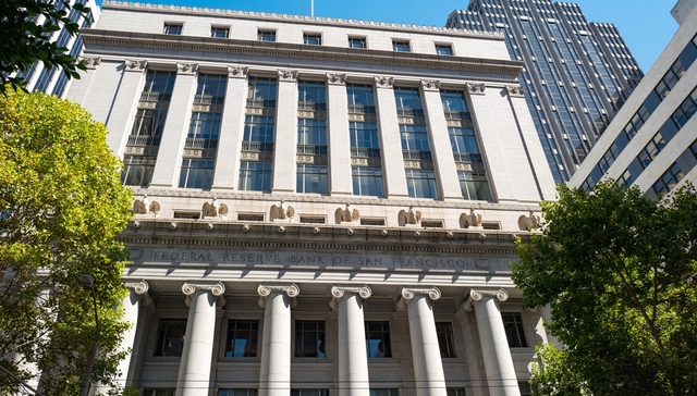 美联储纪要透露9月大幅降息内幕，补偿式心理占了上风