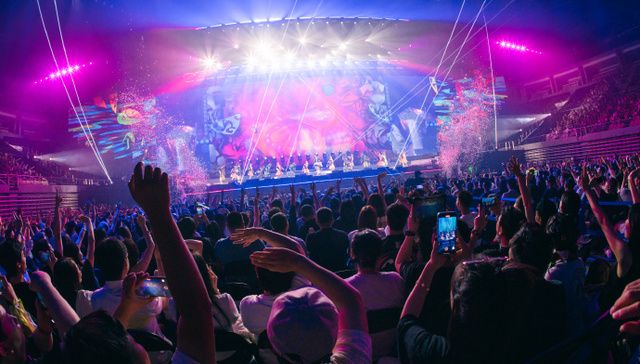 三季度线下演出票房收入同比增长41%，“侃爷”等海外歌手来华加剧演唱会竞争