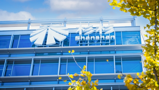 杉杉股份双主业产销持续增长 盈利能力逐季提升