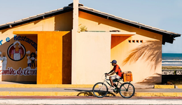 在中东沙漠，如何点一份外卖？