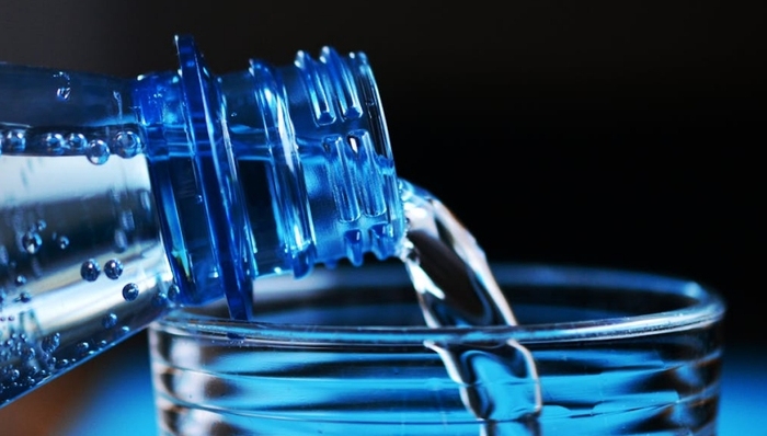 瓶装水,中国市场,市场竞争,纯净水,