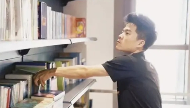 人设,董宇辉,直播带货,