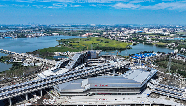 一揽子增量财政政策超预期，规模或在5万亿元以上