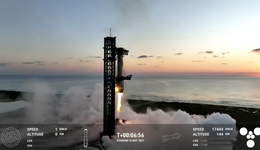 首试即成功，SpaceX星舰的“筷子”式回收强在哪？