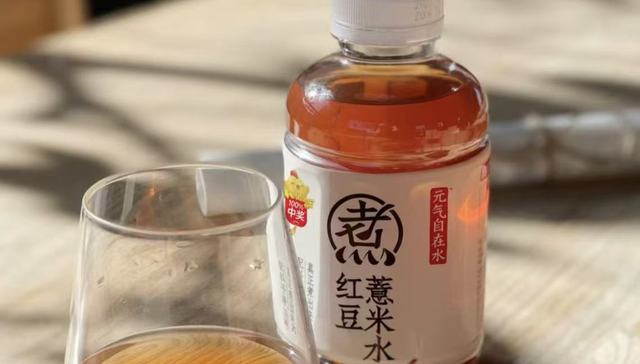 进入秋冬，养生水接过无糖茶“流量”