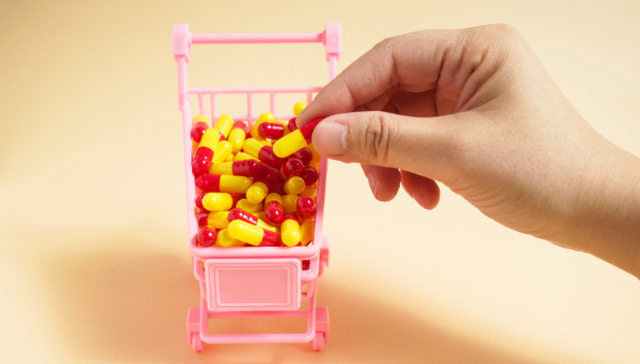 地方新闻精选丨完达山奶茶北京首店关闭 伪造上万张处方欺诈骗保，哈尔滨4家涉事药店被立案