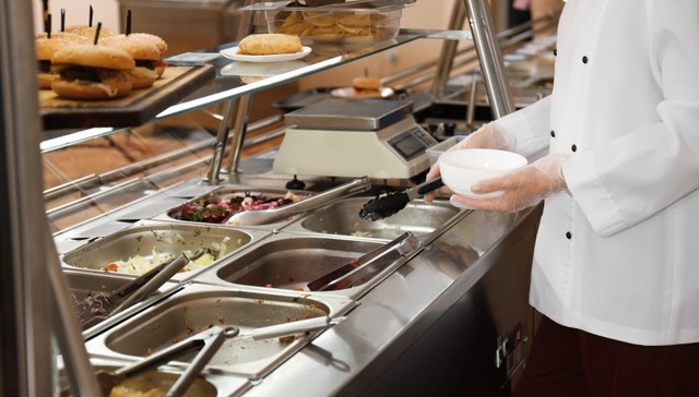 【追踪】云南两部门开展校园食品安全排查整治：涉嫌犯罪的，依法移交公安机关