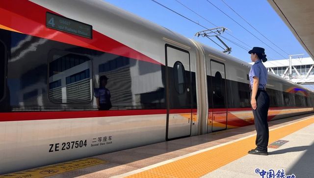 潍烟高铁开通，山东高铁里程突破3000公里，位居全国第一