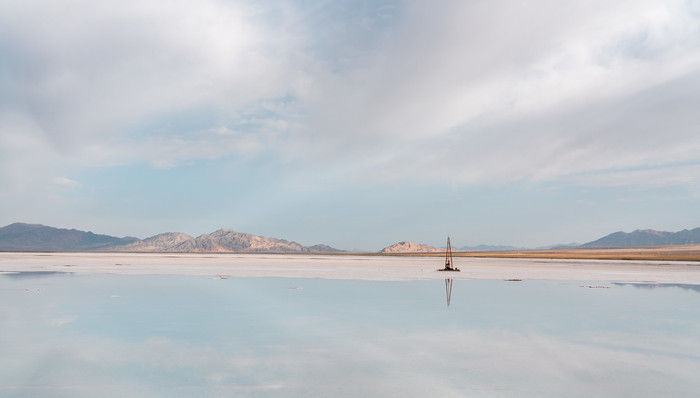 盐湖提锂现突破性新技术，相关概念股集体飘红