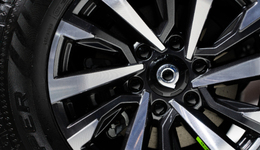 雷迪克拟对外收购精密传动公司，标的公司员工人数去年为何猛增？