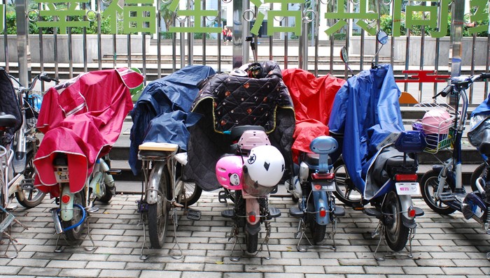 【深度】“铅锂之争”硝烟再起，电动自行车电池的天下究竟是谁的？