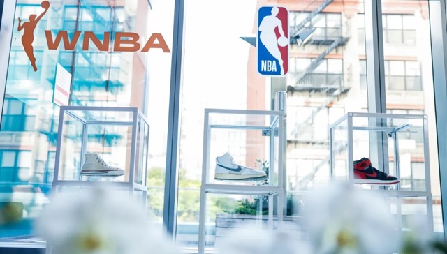 耐克和NBA续约至2037年，篮球仍是体育用品竞争焦点