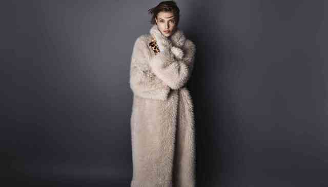 H&M进驻拼多多，到底谁获益了？