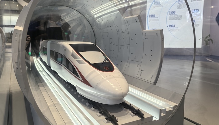 上海,浦东,首条高铁,吴淞口长江隧道,越江段,双线贯通,沪苏通铁路,太仓,四团,上海宝山,上海宝山