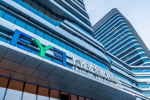 上市十五周年，爱尔眼科“睛”喜回馈投资者