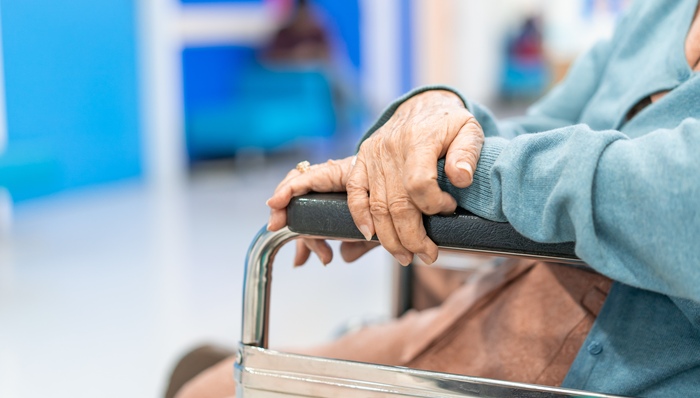 进博会，老龄化，银发经济，延迟退休