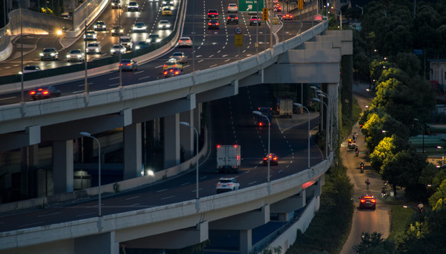 上海，虹桥，枢纽，开放，能级