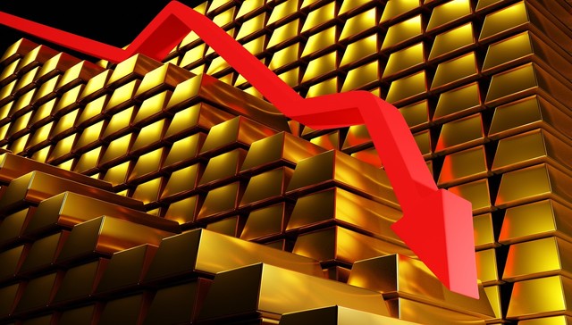 跌上热搜！黄金期货价格连跌6天，国内金饰价格重回“7字头”