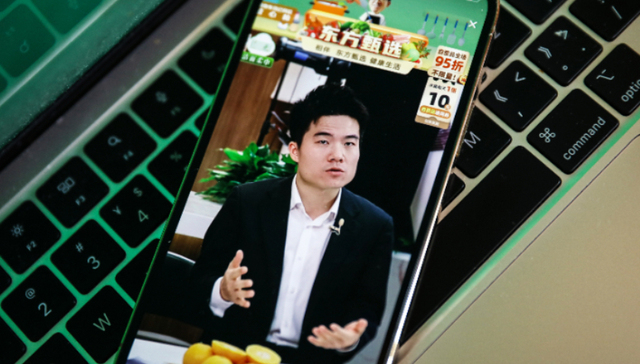 东方甄选,董宇辉,直播带货,