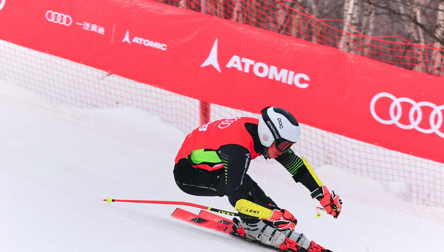 始祖鸟的另一个姊妹品牌Atomic想要抓住这个冬天在中国突围