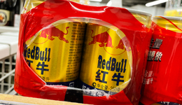 兩頭“紅?！?，斗個(gè)沒完