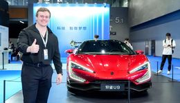 車展往哪卷：智駕、混動、價格戰(zhàn)