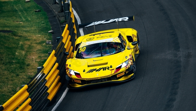 周冠宇即将离开索伯车队， 00后中国车手如何撬动F1商机