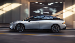 “史上最強(qiáng)財(cái)報(bào)”發(fā)布之后，小鵬股價(jià)還是跌了