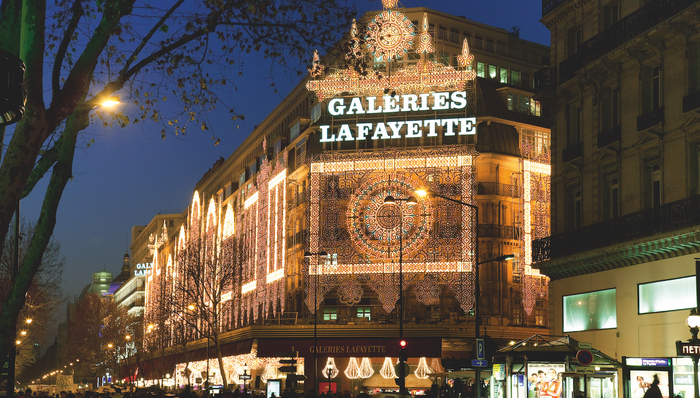 中国游客境外奢侈品消费意愿大跌