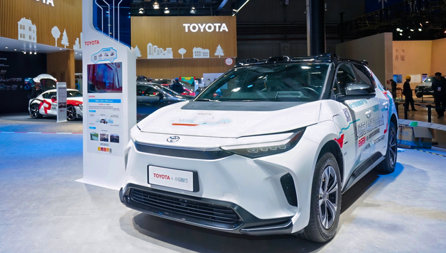 陆空无人驾驶新品批量赶场进博会｜进博会始发站