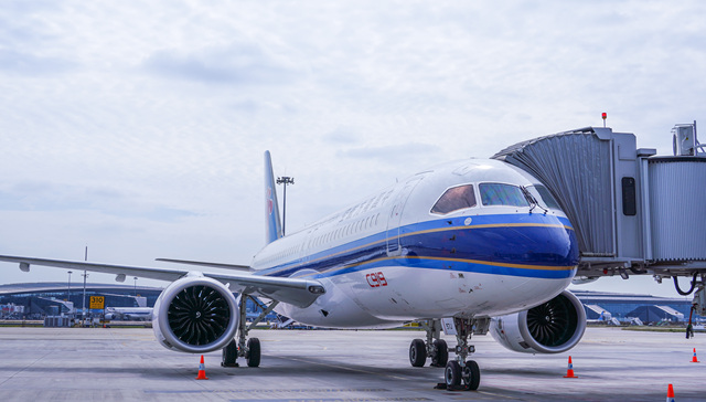 三天接连上新3条航线，国产大飞机C919通航点已增至10座城市