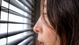 家暴受害者的社会支持网络仍然支离破碎 | 旧文重温