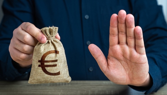 【追踪】英国没收田文军1亿多元资产，地产投资成重点“洗钱”调查对象