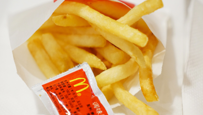 薯条,快餐品牌,年轻人,本土化,