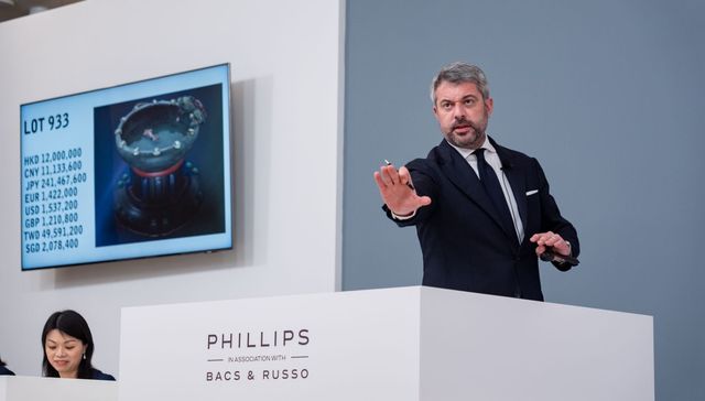 亚洲藏家对奢侈品拍卖热情不再