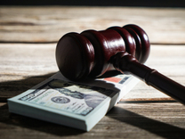 8元的沙发、数亿的债权，汉能一直在甩卖资产