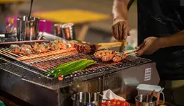 越來越多餐飲老板，開始對房租“下狠手”