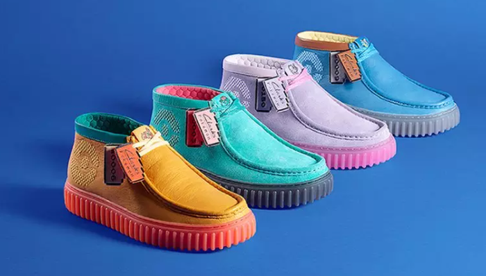 Clarks新联名鞋款配色亮眼，KAWS推出鱿鱼游戏人物玩偶｜是日美好事物