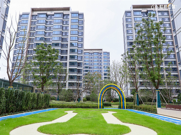 虹桥公馆三期迎来超预期交付，招商蛇口再为上海打造“好房子”样板